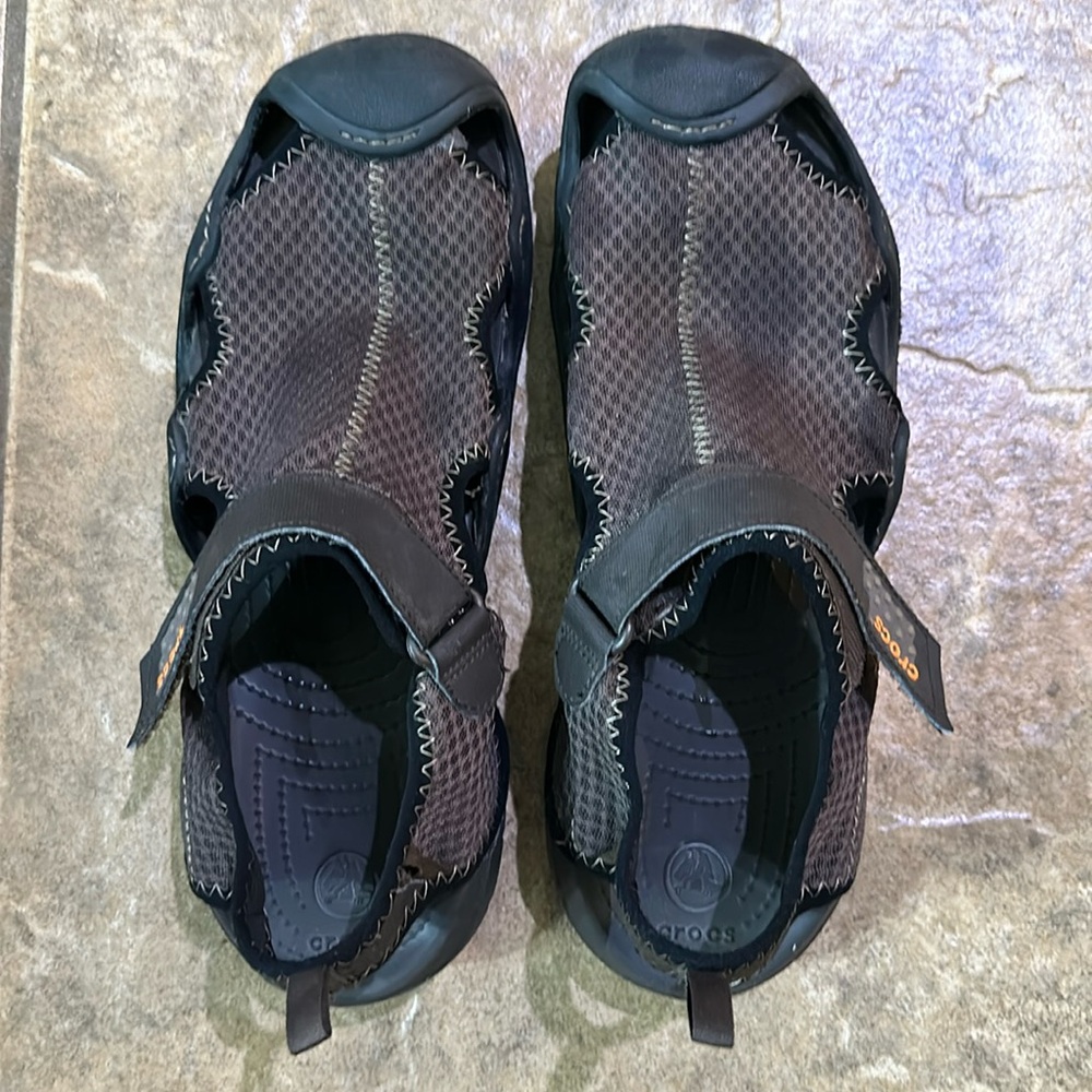 Men’s size 13 Crocs